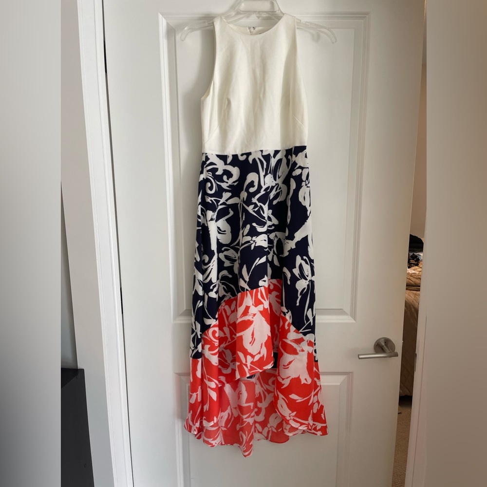 Vince Camuto High Low Dress - Size 4. Flattering for any occasion!